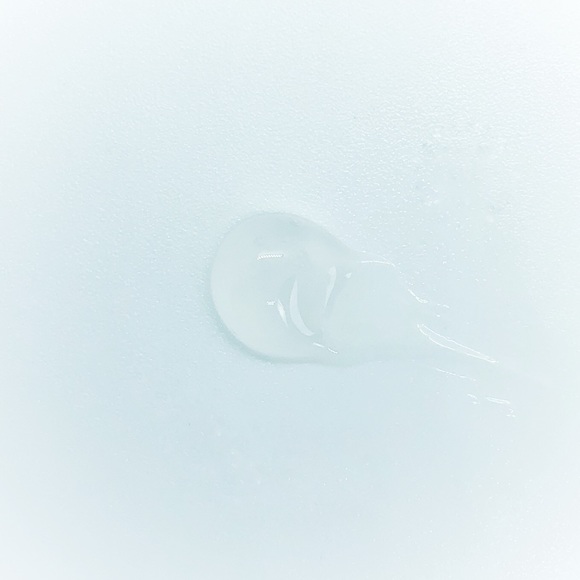 Minty Clear Lip Gloss - Picture 3 of 3